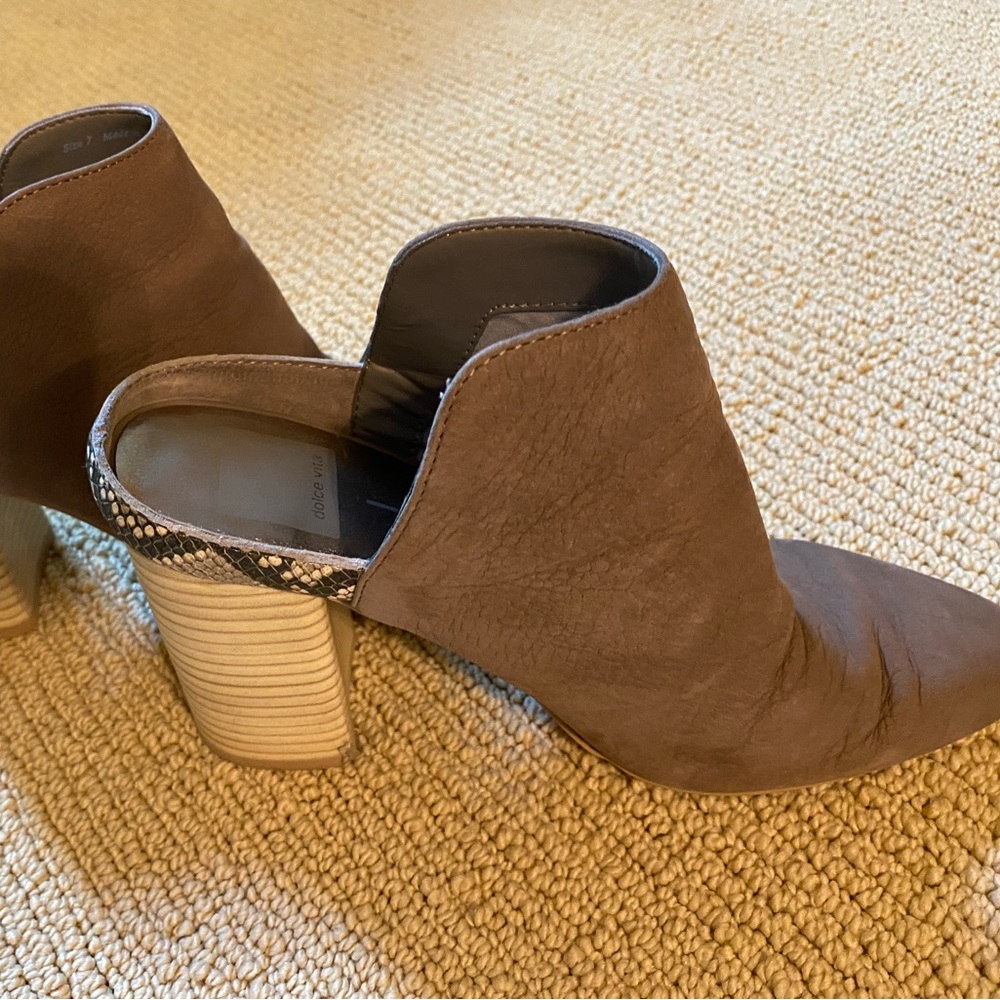 Dolce Vita, Mules